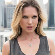 Load image into Gallery viewer, Aurora Borilles Skull Necklace