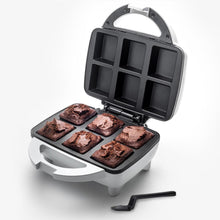 Load image into Gallery viewer, Betty Crocker Brownie Maker and Snack Factory
