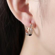 Load image into Gallery viewer, Heart Shaped Classic Huggies Earrings Set in 18K Gold
